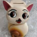 Undiyal-Cat Sitting